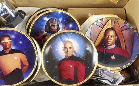 Star Trek Collectors Plate for sale .
